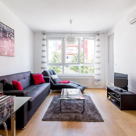 Flexible Selfcheckins 9 - Zagreb - Garage - Electric Vehicle Ccharger - Loggia - New - Apartments Repinc 9 Esterno foto